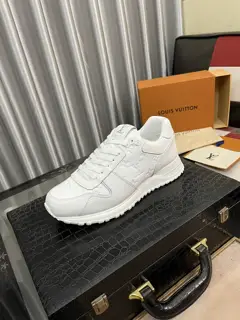 Louis Vuitton latest fashion casual shoes
