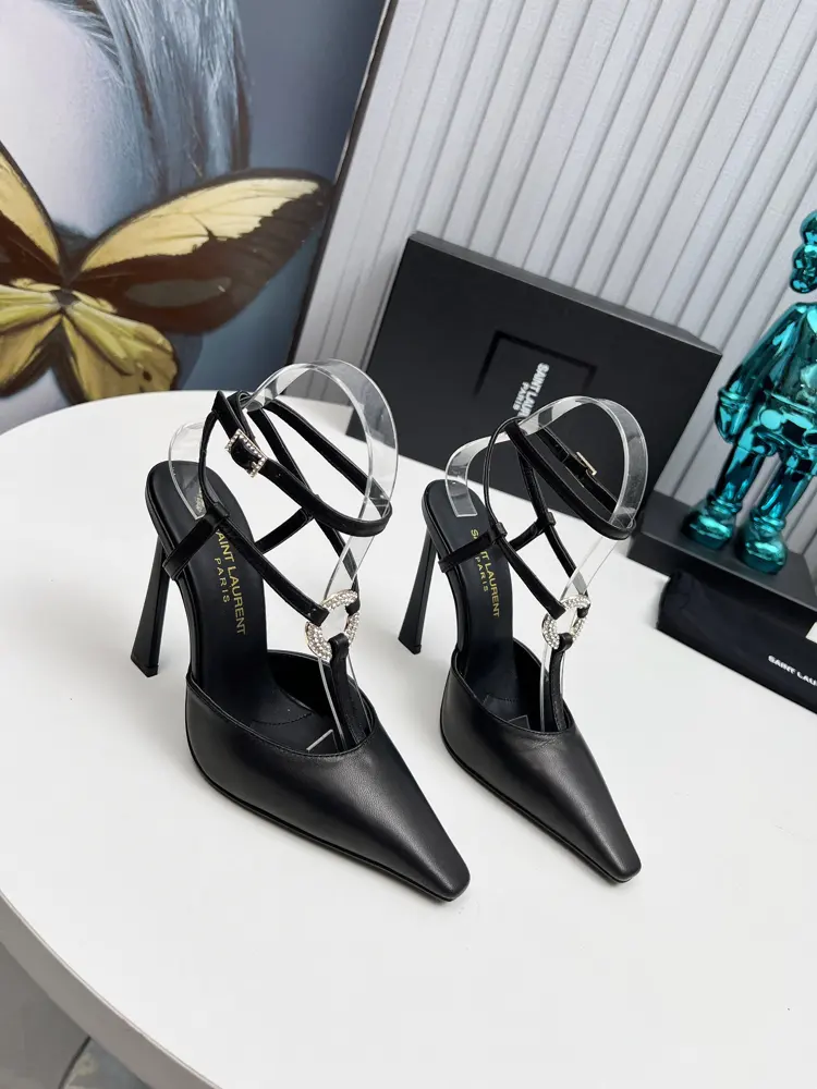 Yves Saint Laurent Heels