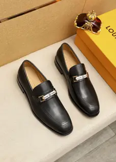 Louis Vuitton casual leather shoes