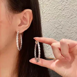 Bvlgari snake stud earrings capture the charm