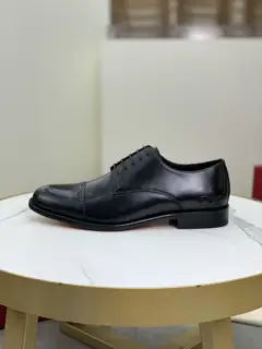 Salvatore Ferragamo business leather shoes