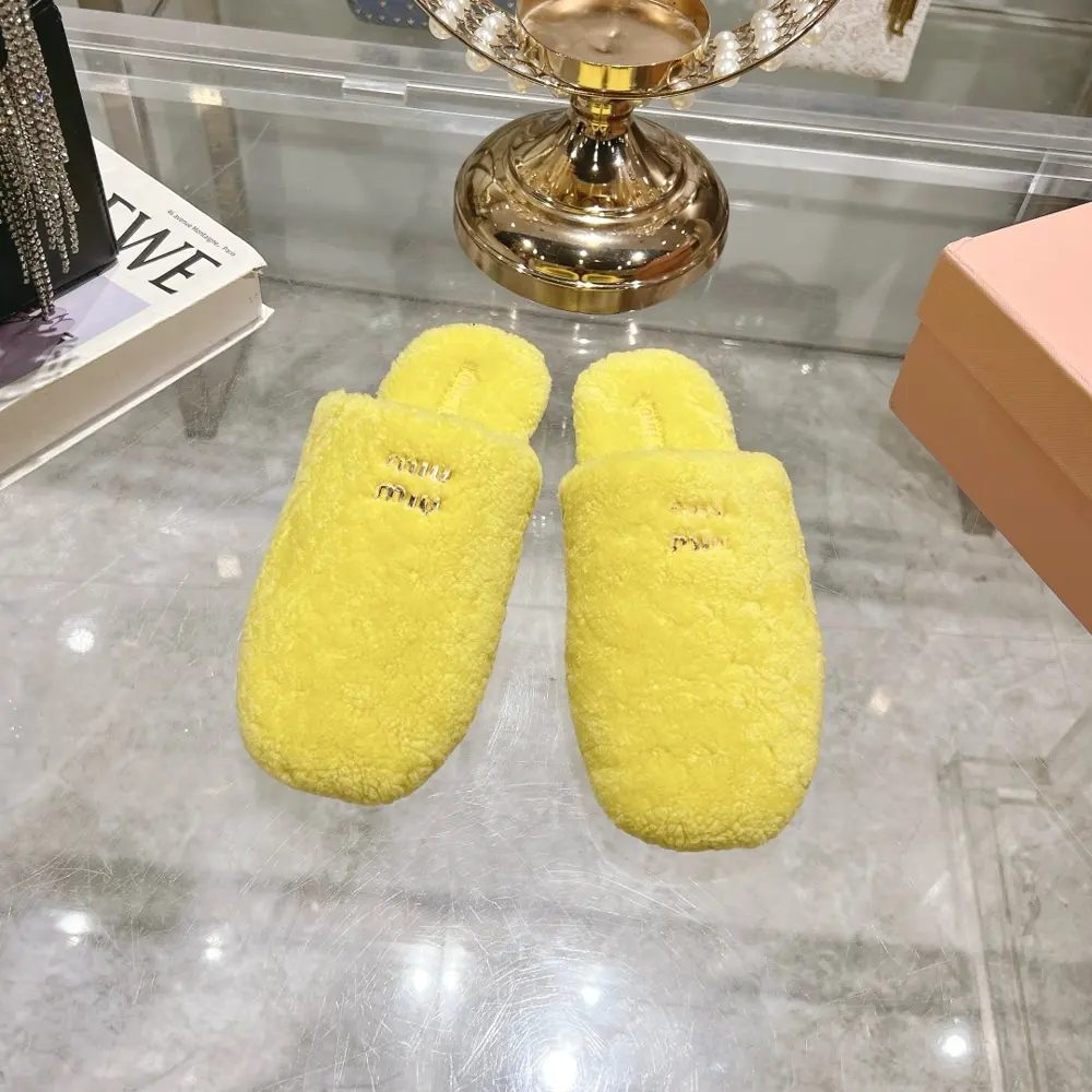 Miu Miu Miu 2024 new wool slippers Sweet and fresh
