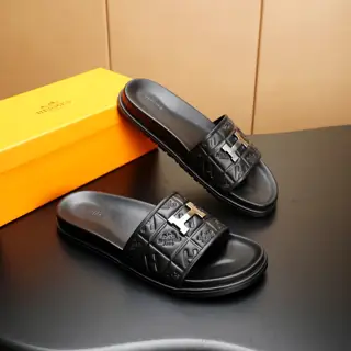 Hermès cowhide H slippers. Paris original flyback mold perfect creation of the highest