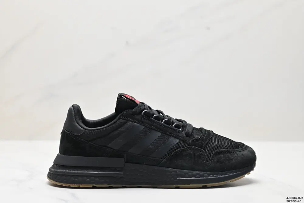 Adidas ZX500 RM Boost Adidas Friends and Family Limited Running Shoes Continuing the retro B42212