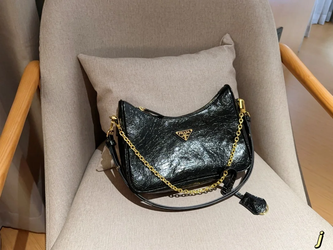 Prada Hobo
