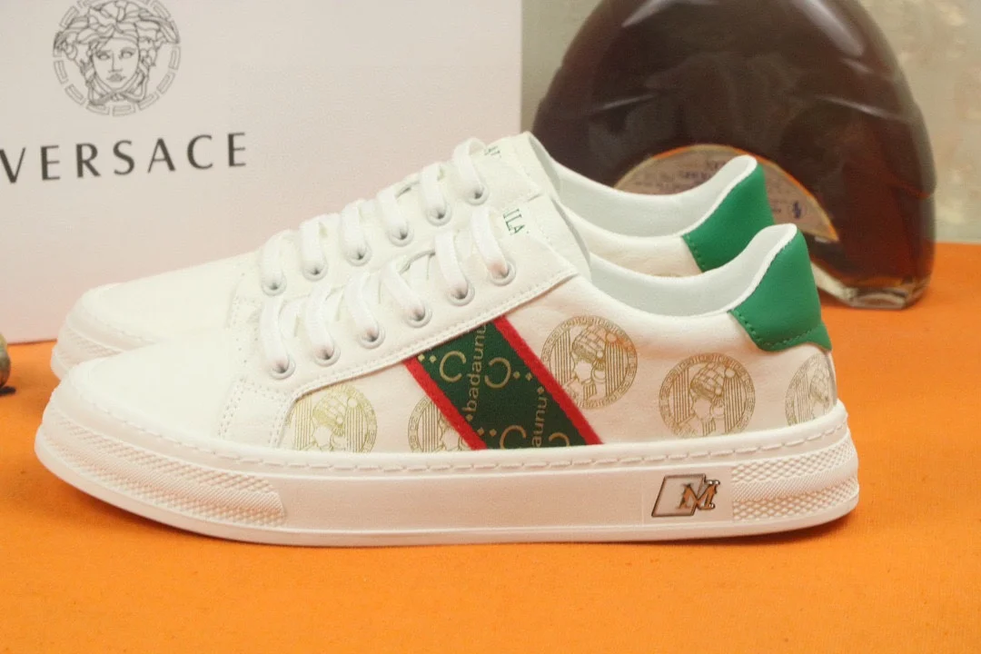 Versace casual fashion men’s shoes Four seasons hit Fashionable style