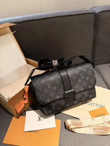 Louis Vuitton Bag