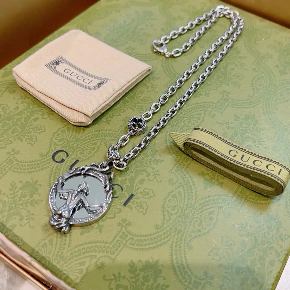 The latest Gucci necklace