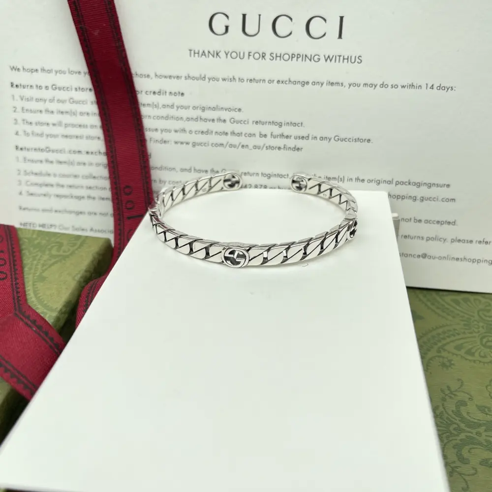Gucci watch bracelet