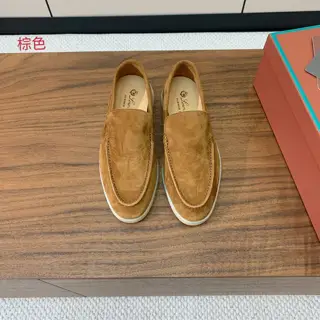 Loro piana smooth loafers. Italian top-grade cashmere is retro