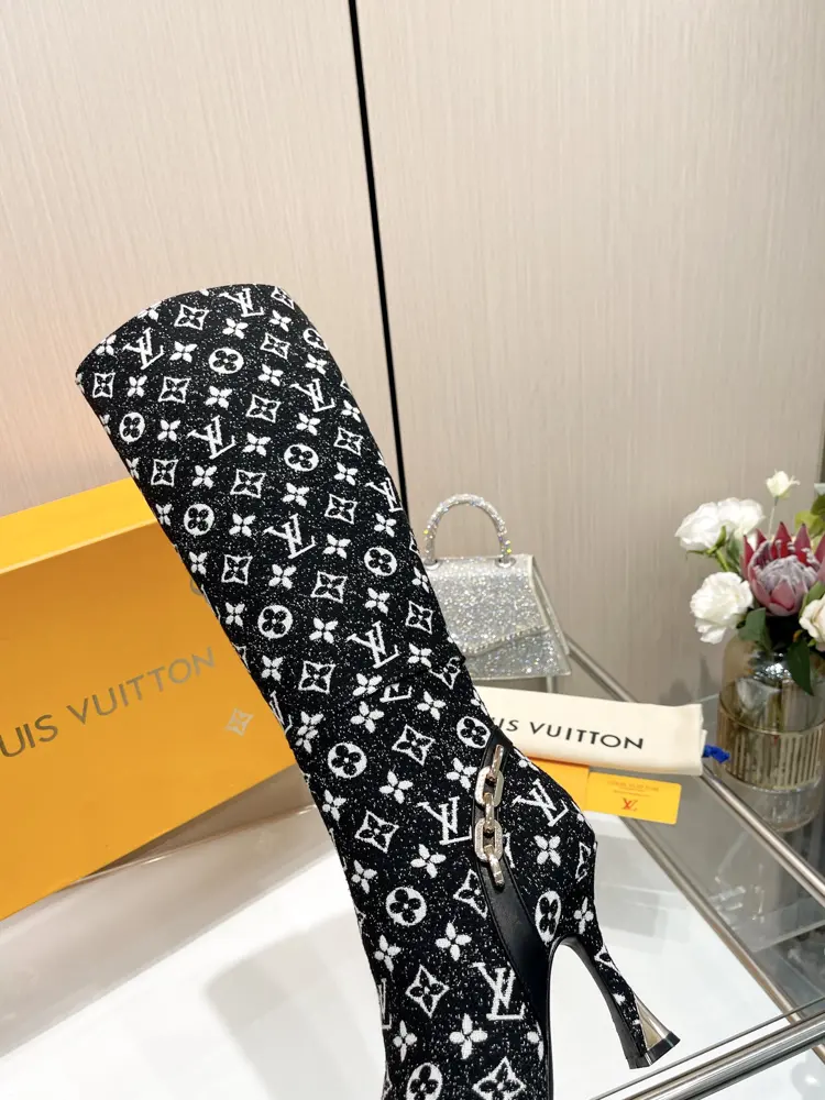 Louis Vuitton show style 16-inch boots