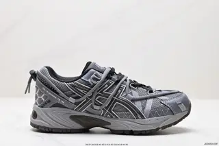 ASICS/Asics #Breathable mesh upper with some synthetic leather material#Using the new AHAR+