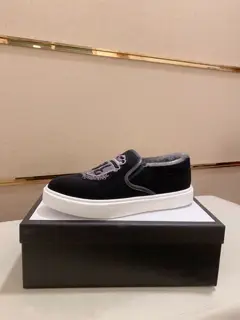 GUCCI loafers Upper: