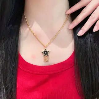 Chanel vintage necklace