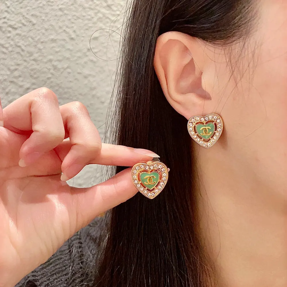Chanel second-hand earrings