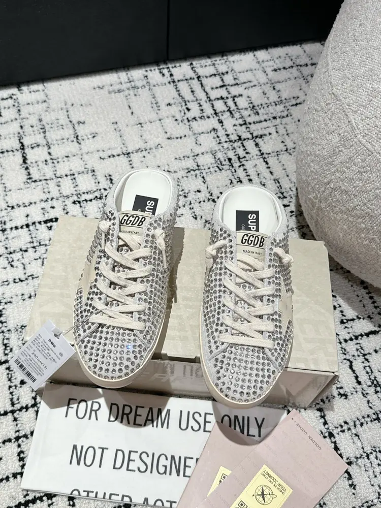 Golden Goose Deluxe Brand 24/ Full Diamond Apricot Star Half Slippers