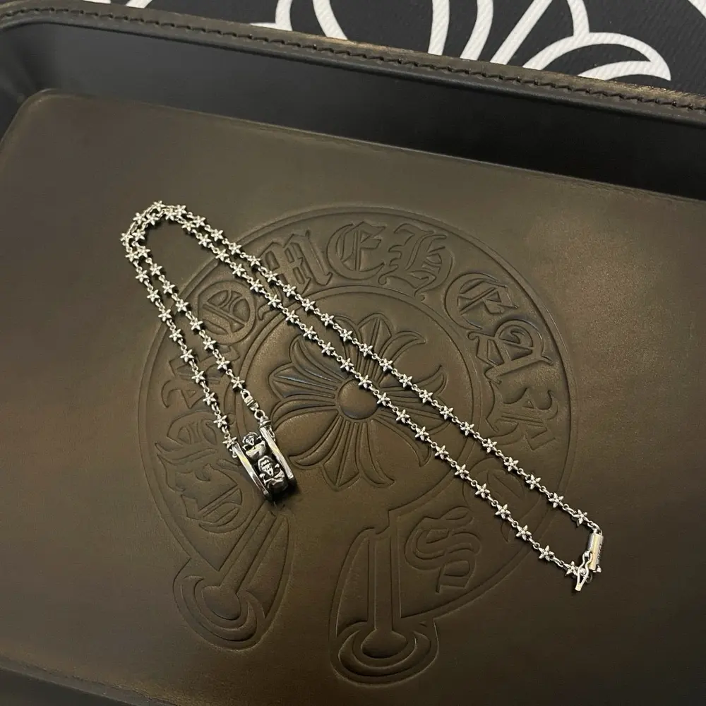 Chrome Hearts Classic Retro Five-Star Necklace Skull Ring Pendant