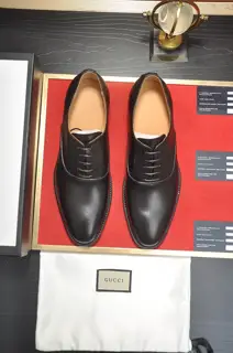 Gucci business leather shoes (full sheepskin lining) new models are here Original European