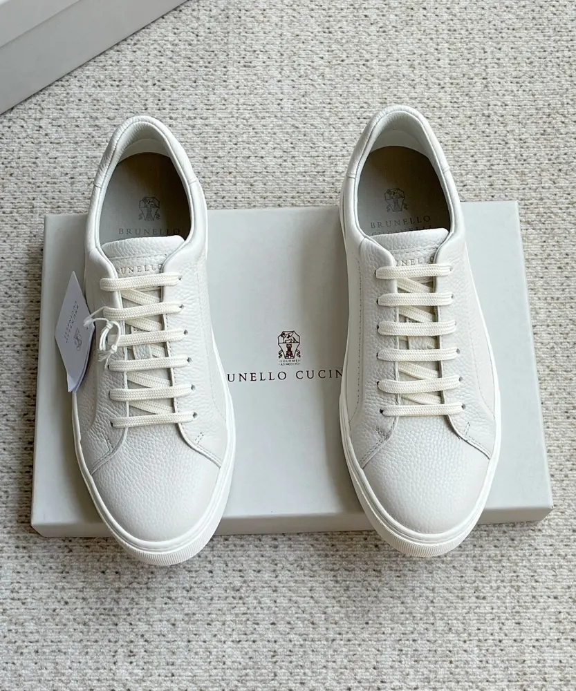 Brunello Cucinelli color-blocked sports flats for men. This pair of flat sports shoes