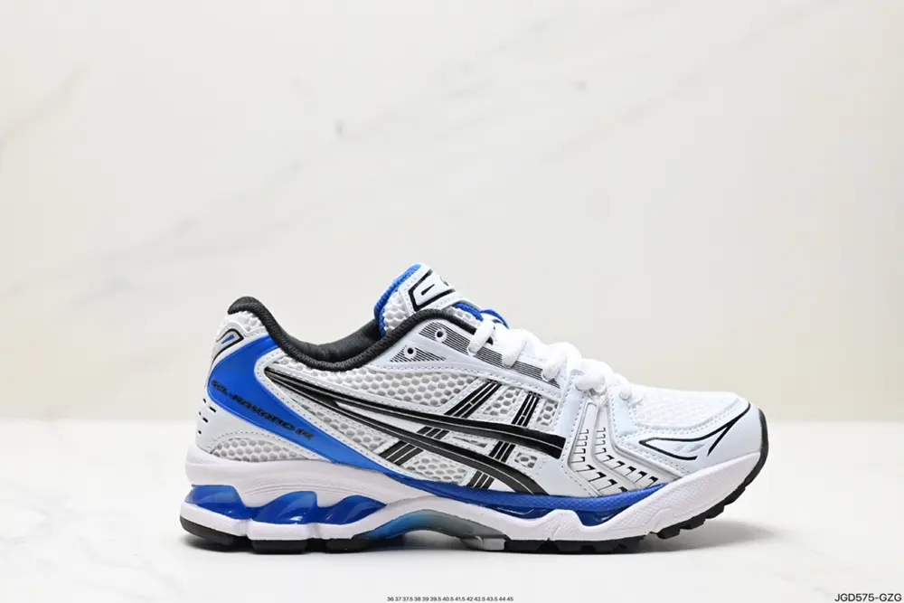 ASICS breathable mesh upper with some synthetic leather material uses the new AHAR+ rubber 1201A019-101