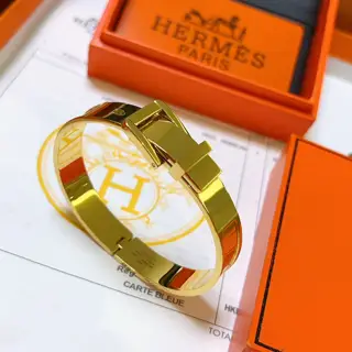 Hermès bracelet It really tests the craftsmanship of the master. To ensure the details are