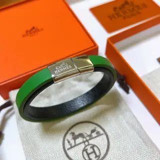 New product on sale The latest Hermès bracelets and bracelets