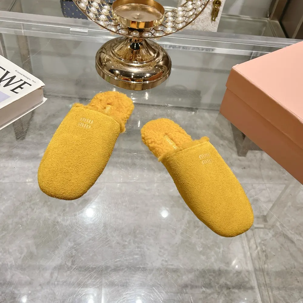 Miu Miu Miu 2024 new wool slippers Sweet and fresh