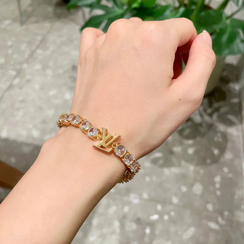 Louis Vuitton imported rhinestone zircon bracelet