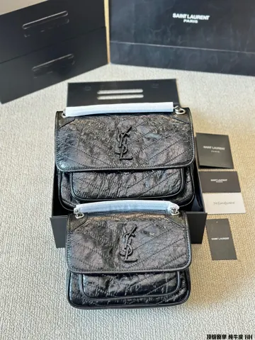 Yves Saint Laurent Bag