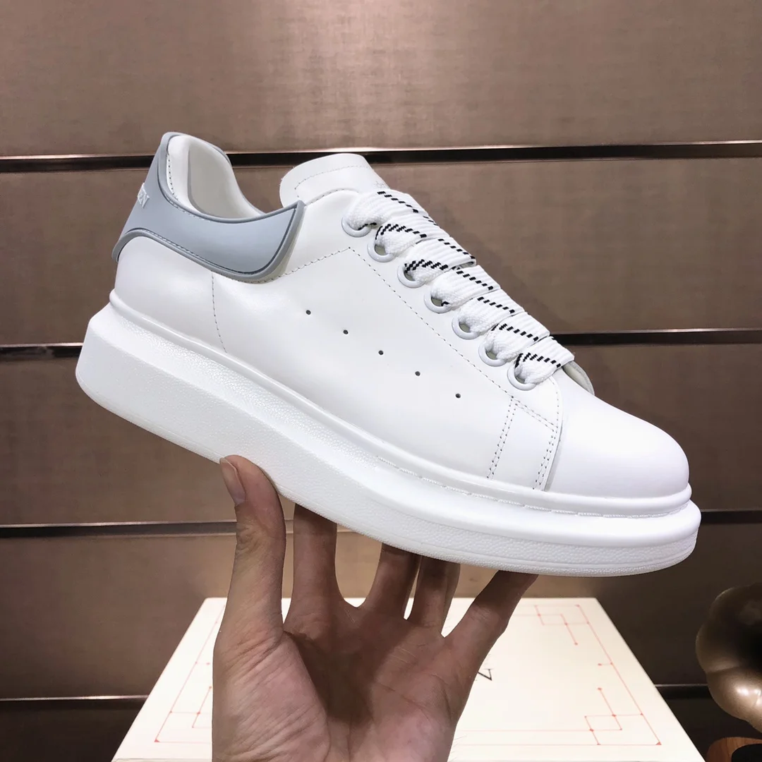 McQueen couple thick-soled series white shoes