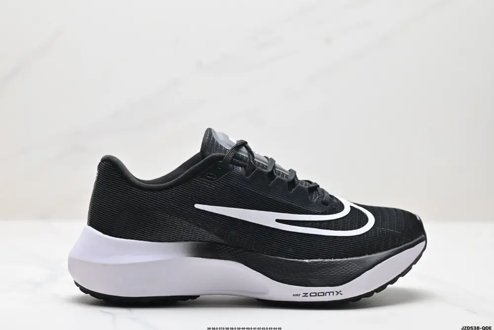 Nike Zoom Fly 5 Invincible Series Lightweight Flying Weave Low-top Casual Sports Jogging DM8968-100