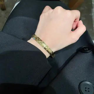 Louis Vuitton Unisex bracelet