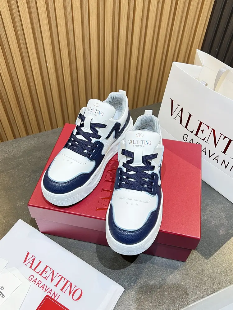 Valentino OneStud Couples’ Casual Sports Shoes Series