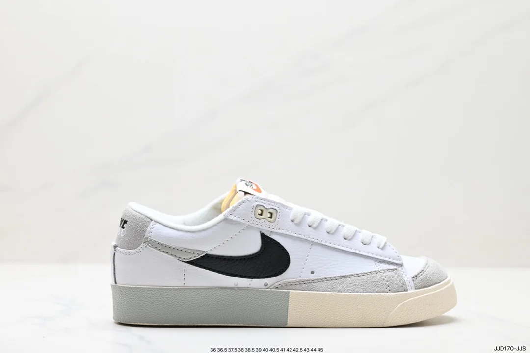 Nike Blazer Low ’77 Jumbo is a redesign of the classic Blazer. The large Swoosh highlights DZ2544-100