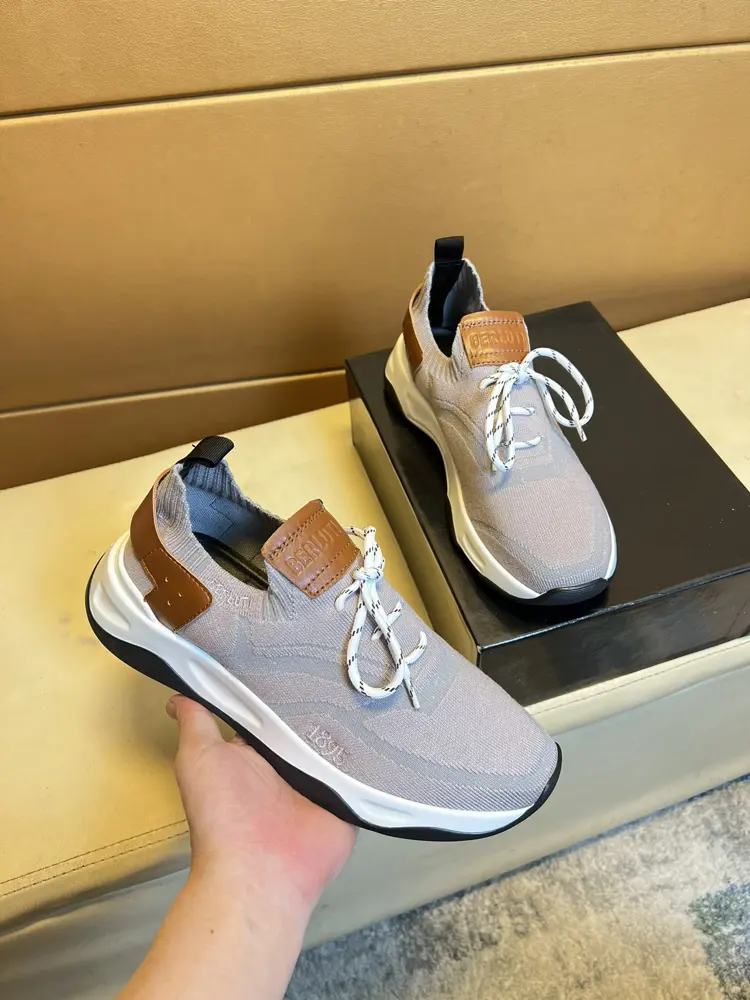 Dolce & Gabbana 2024HK counters will be on sale simultaneously. Sole: original sole