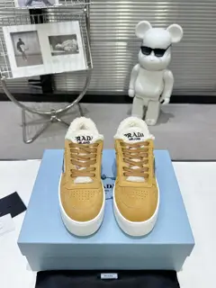 Prada Latest Downtown Bold Series Thick Sole Shoes