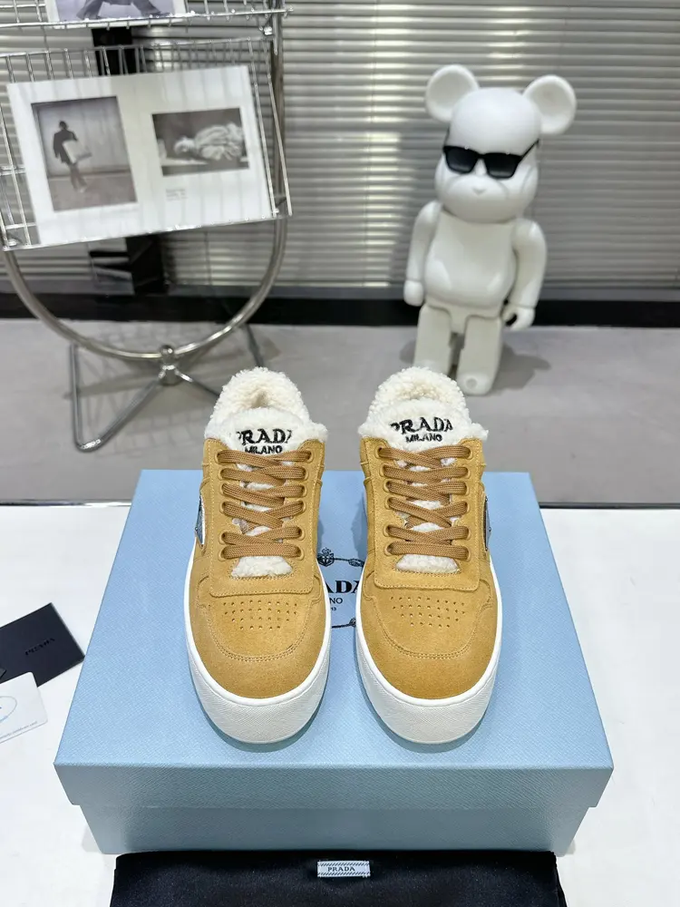 Prada Latest Downtown Bold Series Thick Sole Shoes