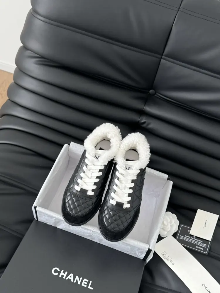 Chanel diamond-patterned baseball shoes and sneakers