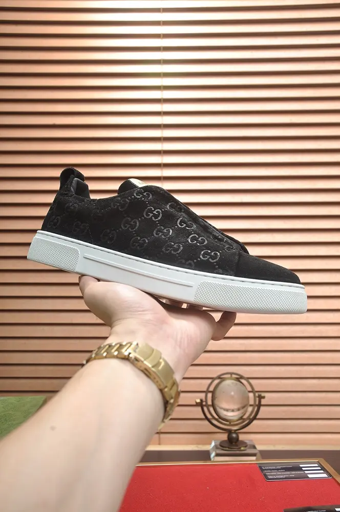 GUCCI men’s sports shoes