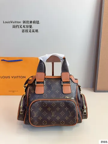 Louis Vuitton Shoulder Bag