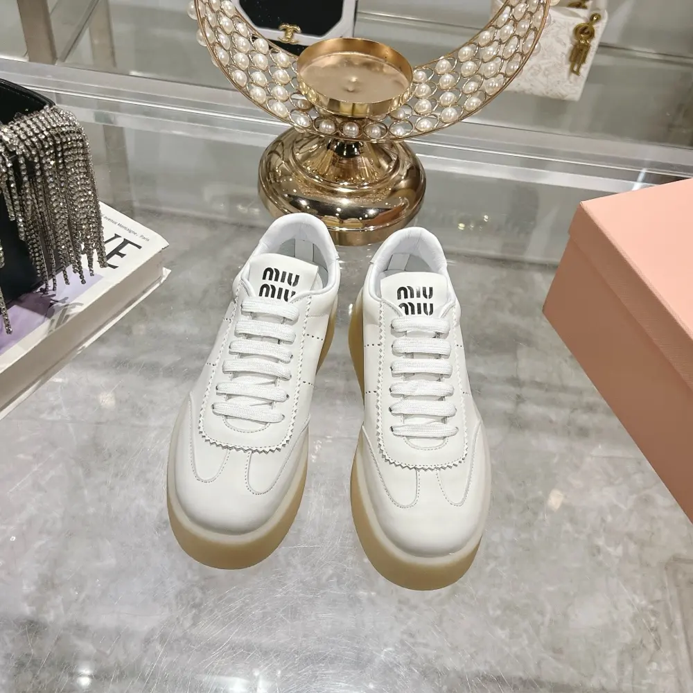 Miu Miu Miu thick-soled biscuit sole 24ss new spring and summer British style lace-up white