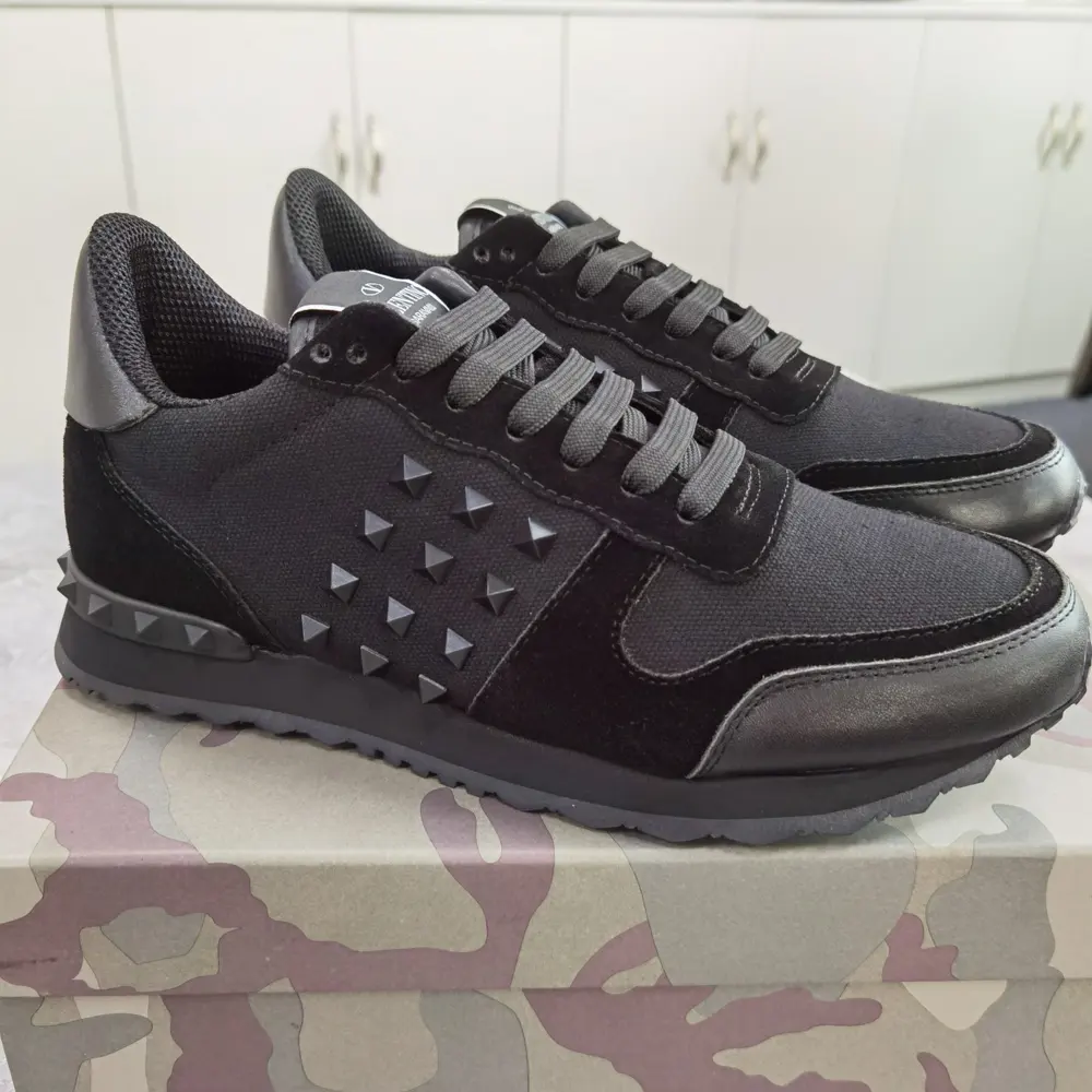 Valentino casual sports shoes
