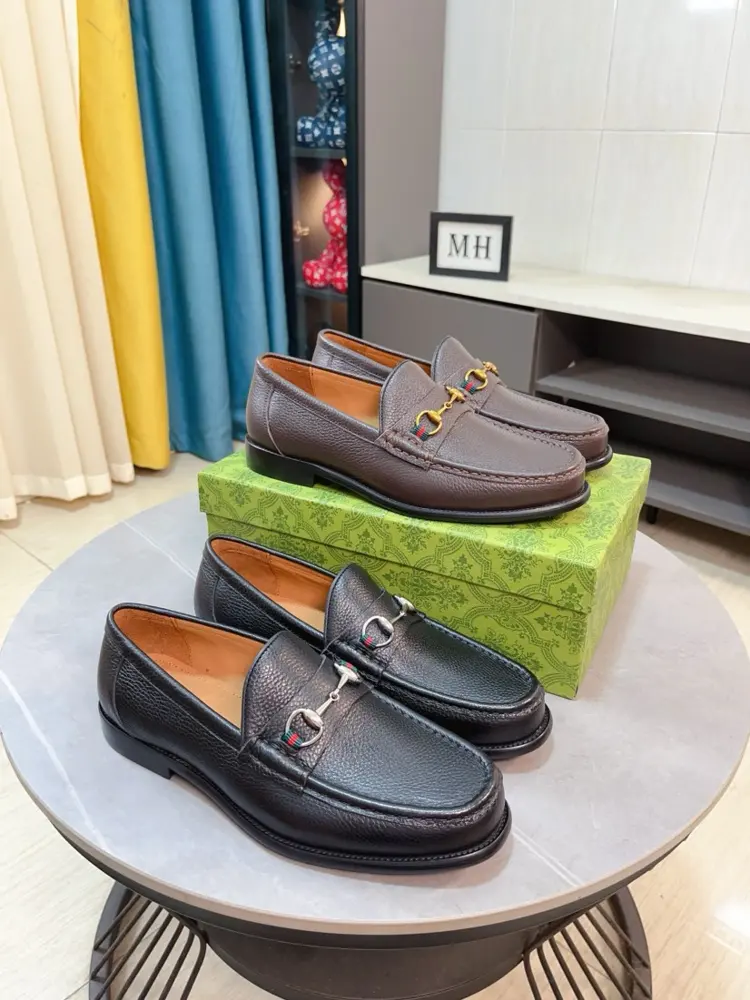 Gucci leather shoes are the most popular classics. The official website is synchronized