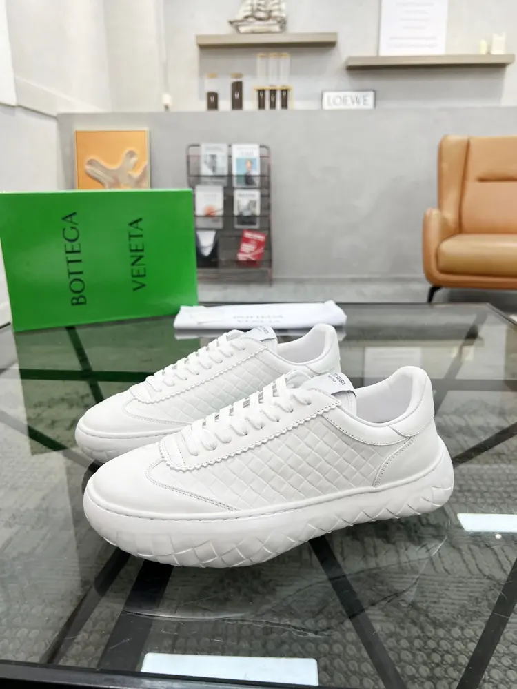 BOTTEGA VENETA popular sports shoes