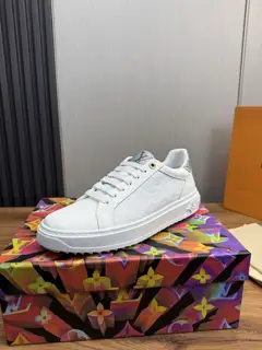 Louis Vuitton casual fashion men’s shoes The upper