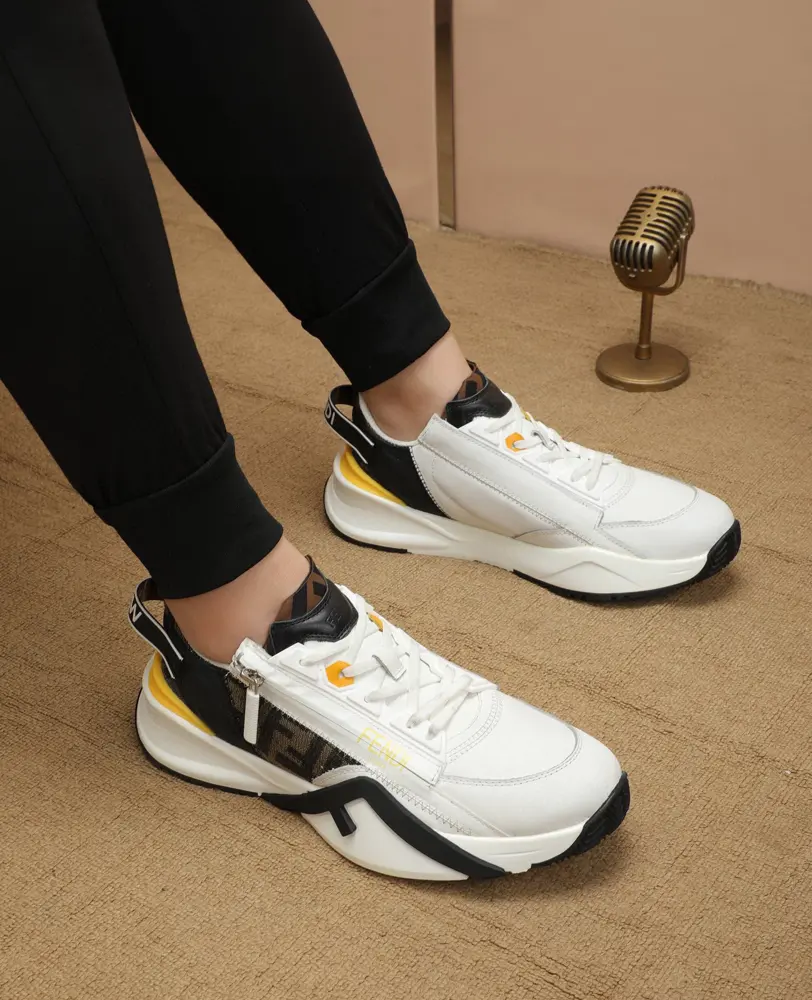 Fendi casual sports shoes. The upper