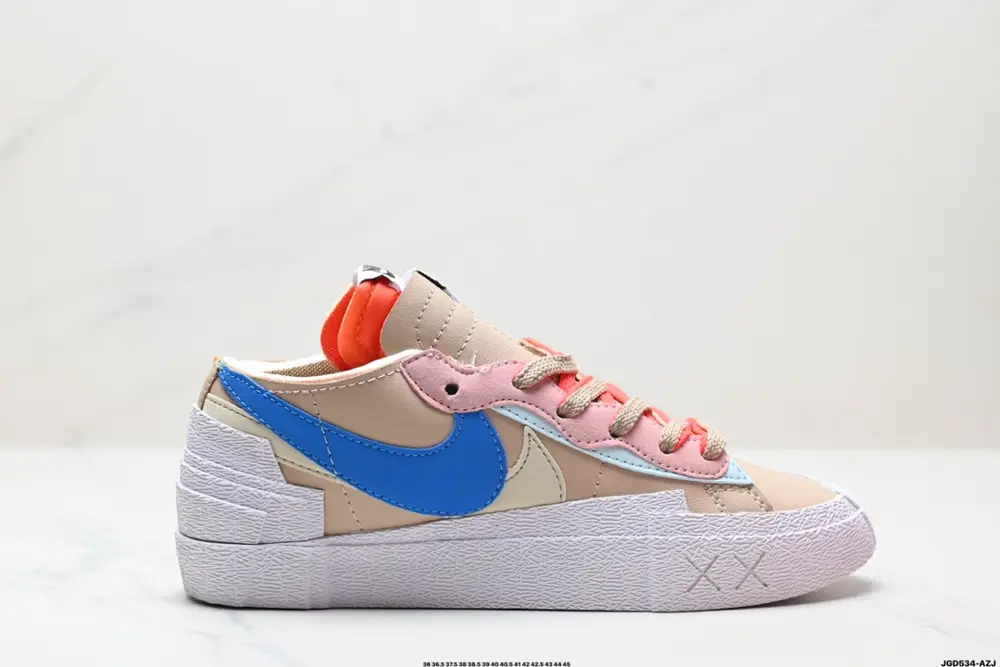 Sacai x Nike Blazer Mid Sneakers DM6443-100