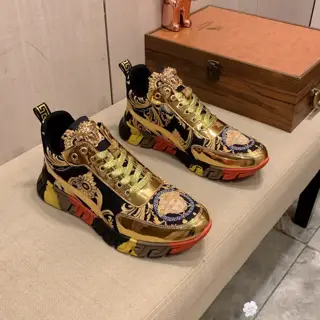 Versace The upper