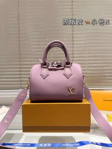 Louis Vuitton Speedy