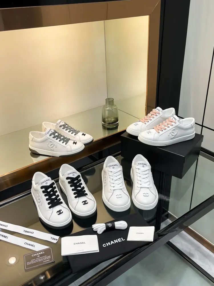 Chanel full leather panda color white shoes casual sports shoes skateboard shoes